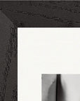 Synch'd Hands Framed print 13x18 cm / 5x7″ Black frame corner detail