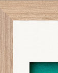 Underwater Flight Framed print 13x18 cm / 5x7″ Wood frame corner detail