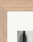 Synch'd Hands Framed print 13x18 cm / 5x7″ Wood frame corner detail