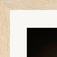 A Dreamer’s Strength Framed print 13x18 cm / 5x7″ Wood frame corner detail