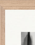 Synch'd Hands Framed print 20x25 cm / 8x10″ Wood frame corner detail