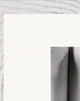 Synch'd Hands Framed print 40x40 cm / 16x16″ White frame corner detail