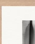 Synch'd Hands Framed print 40x40 cm / 16x16″ Wood frame corner detail