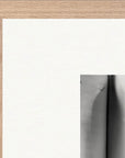 Synch'd Hands Framed print 50x50 cm / 20x20″ Wood frame corner detail