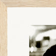Cuba Girl Framed print 21x29.7 cm / 8x12" Wood frame corner detail