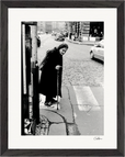Old Star Framed print 27x35 cm / 11x14″ Black frame 42