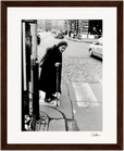 Old Star Framed print 20x25 cm / 8x10″ Dark wood frame 42