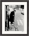 Old Star Framed print 27x35 cm / 11x14″ Black frame 42