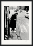 Old Star Framed print 60x90 cm / 24x36″ Black frame 73