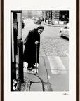 Old Star Framed print 60x90 cm / 24x36″ Dark wood frame 56