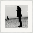The Space We Share, kunstfotografi af ClaraXenia. Indrammet plakat 70x70 cm / 28x28″ hvid ramme