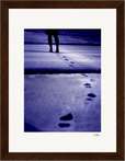 The Unwritten Path, kunstfotografi af ClaraXenia. Indrammet plakat 15x20 cm / 6x8″ mørk træramme 43