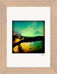 Underwater Flight Framed print 13x18 cm / 5x7″ Wood frame 28