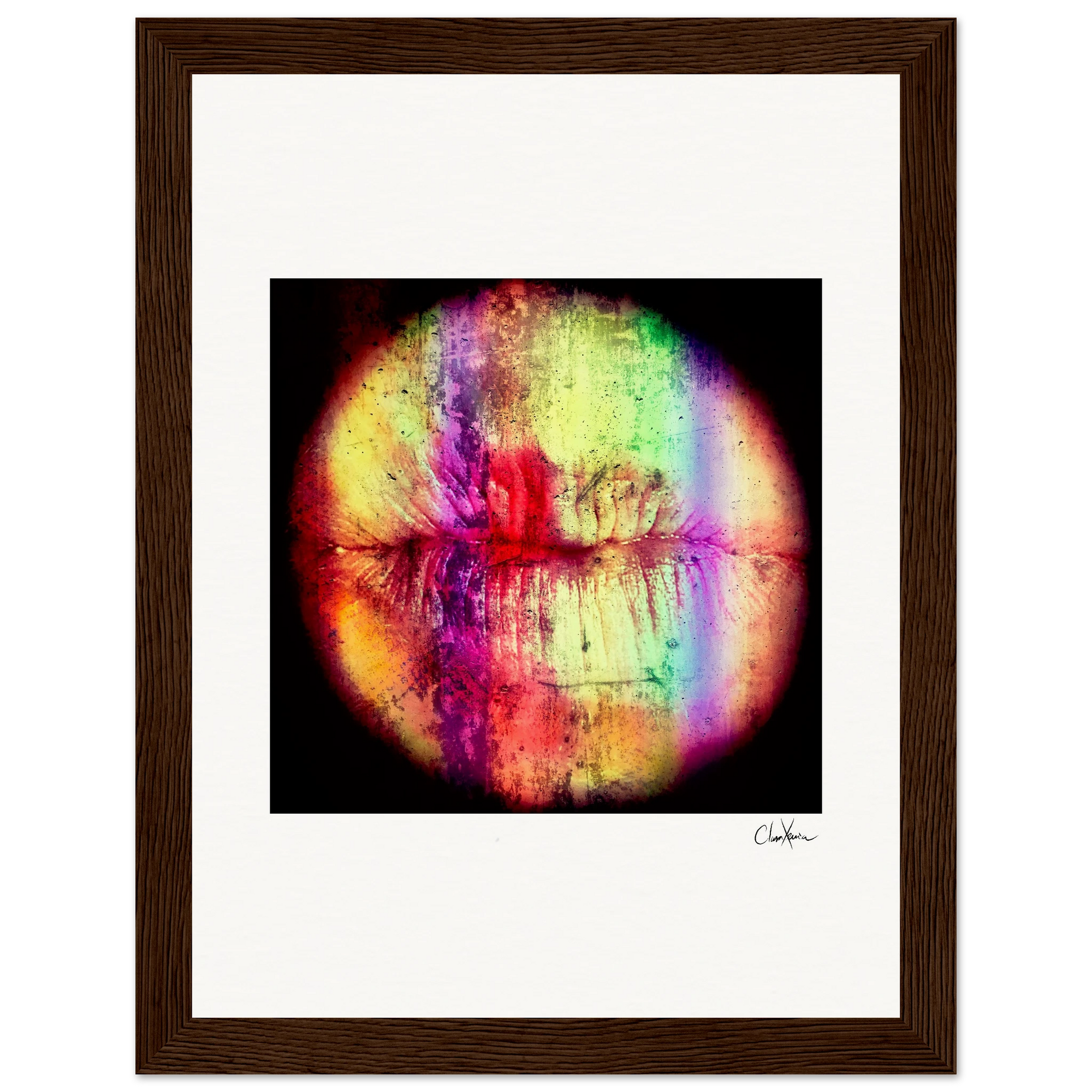 Chromatic Kiss Framed print 15x20 cm / 6x8″ Dark wood frame 35