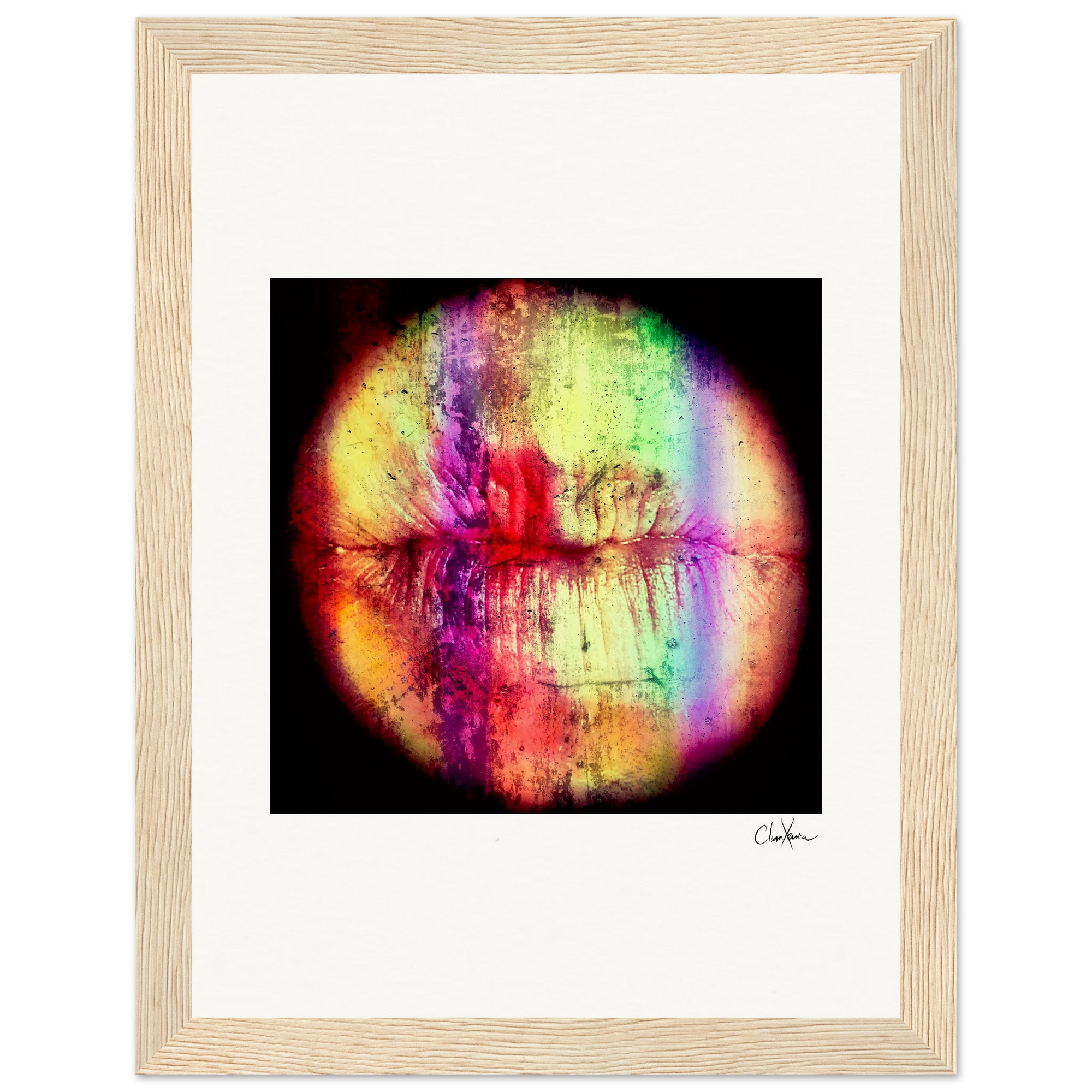 Chromatic Kiss Framed print 15x20 cm / 6x8″ Wood frame 21