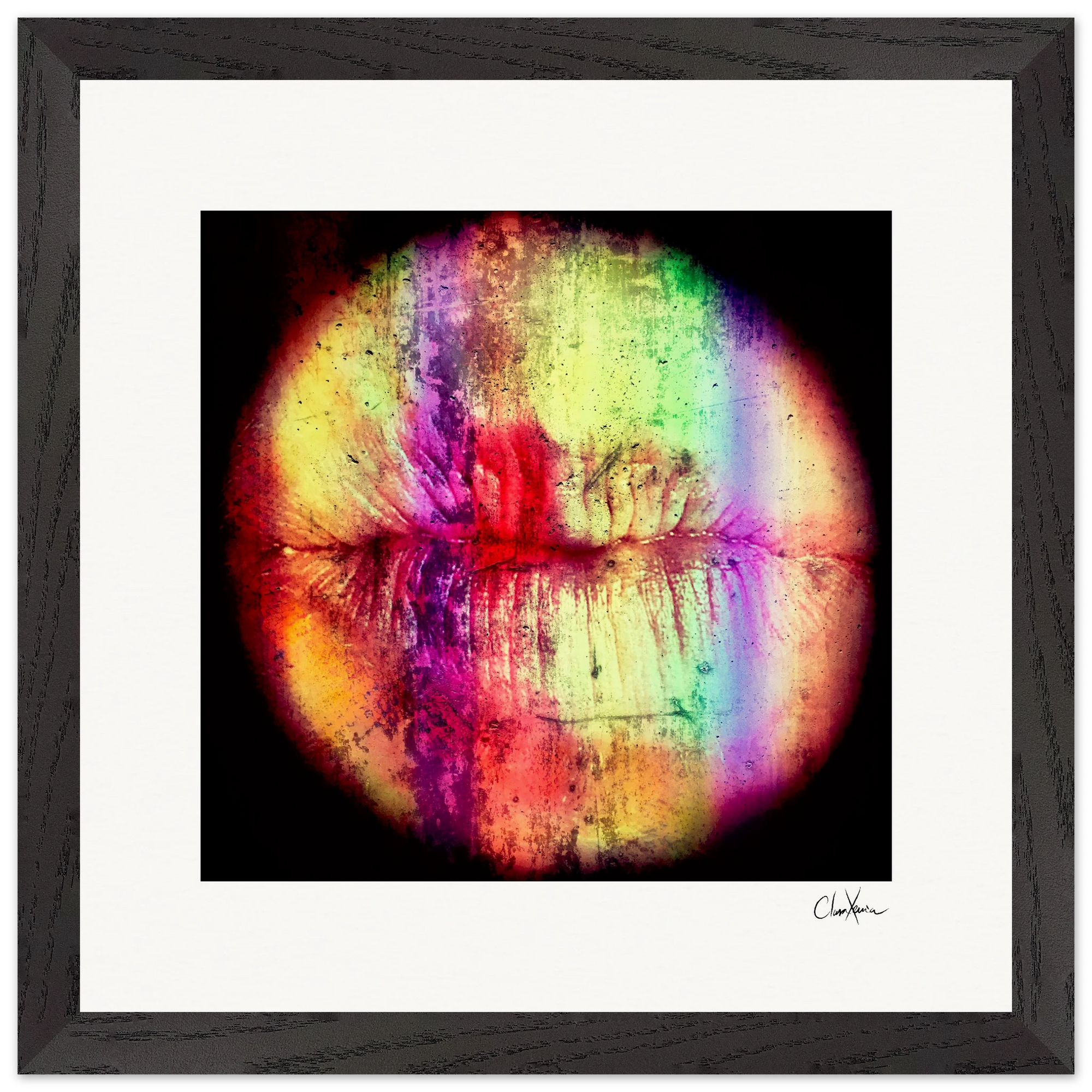 Chromatic Kiss Framed print 30x30 cm / 12x12″ Black frame 43