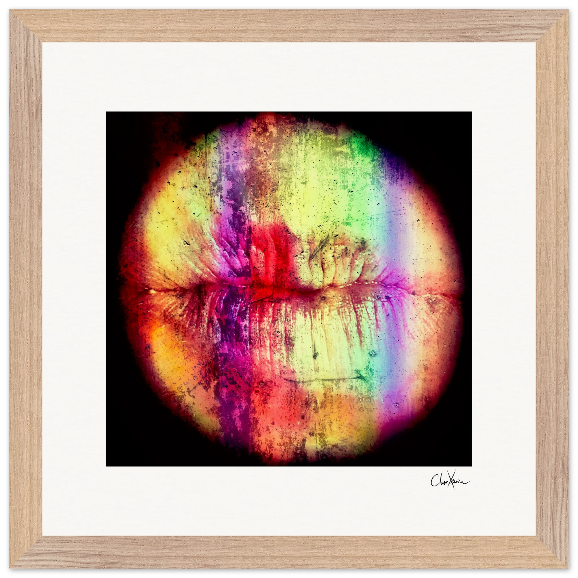 Chromatic Kiss Framed print 30x30 cm / 12x12″ Wood frame 32
