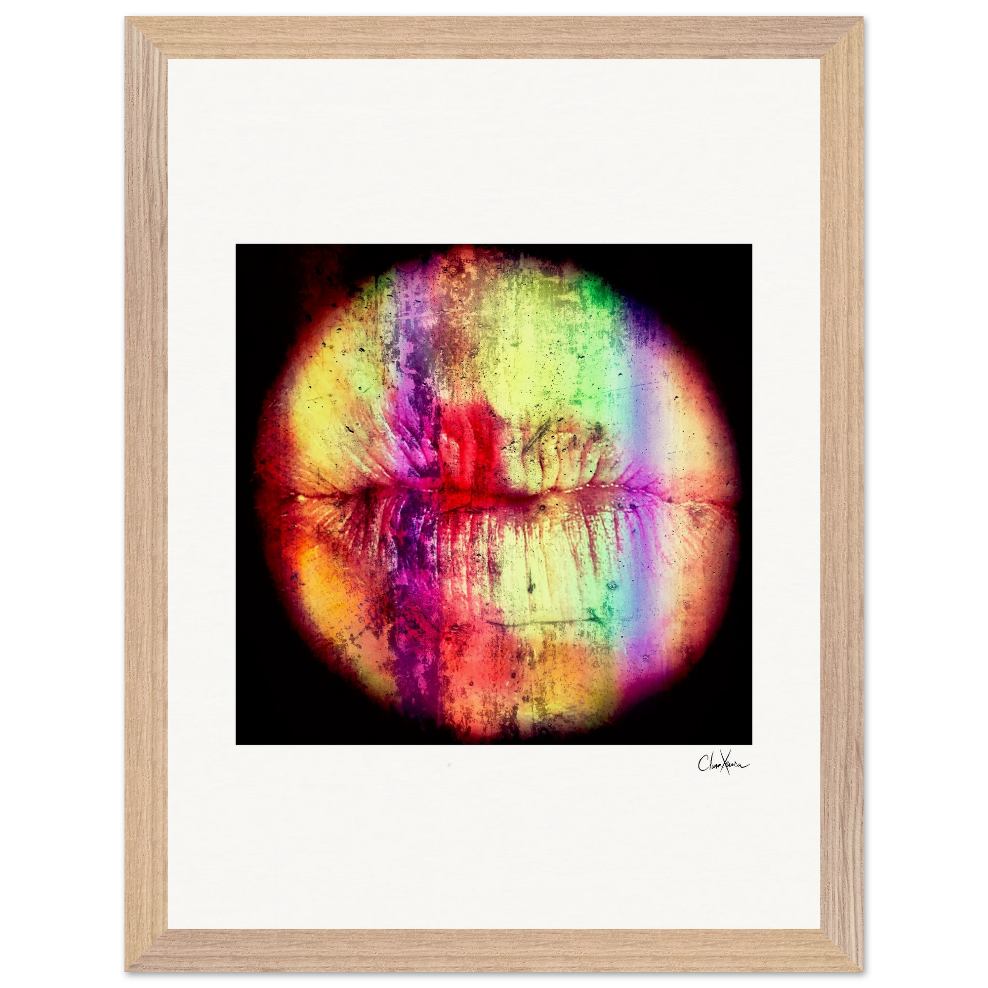 Chromatic Kiss Framed print 30x40 cm / 12x16″ Wood frame 30