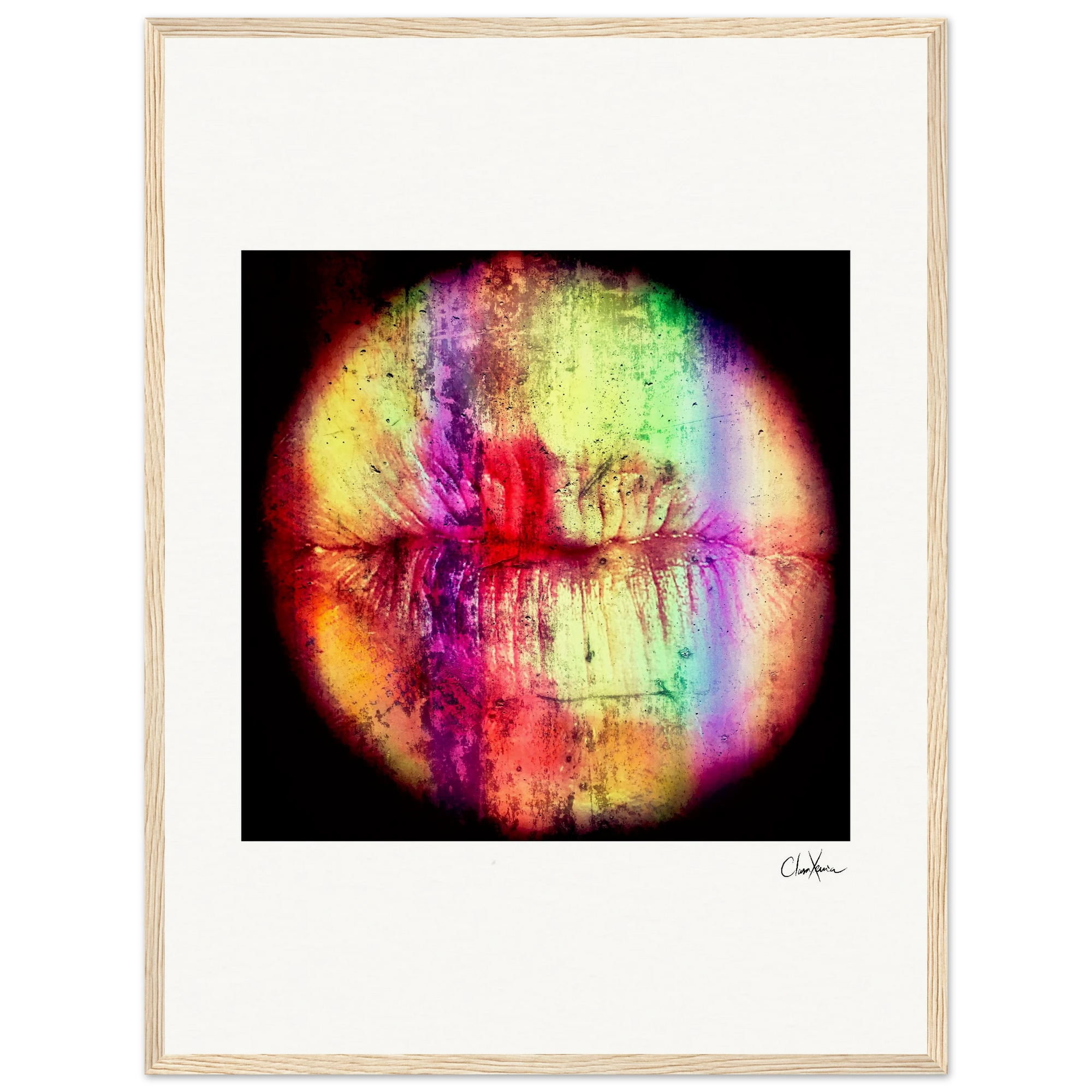 Chromatic Kiss Framed print 45x60 cm / 18x24″ Wood frame 27