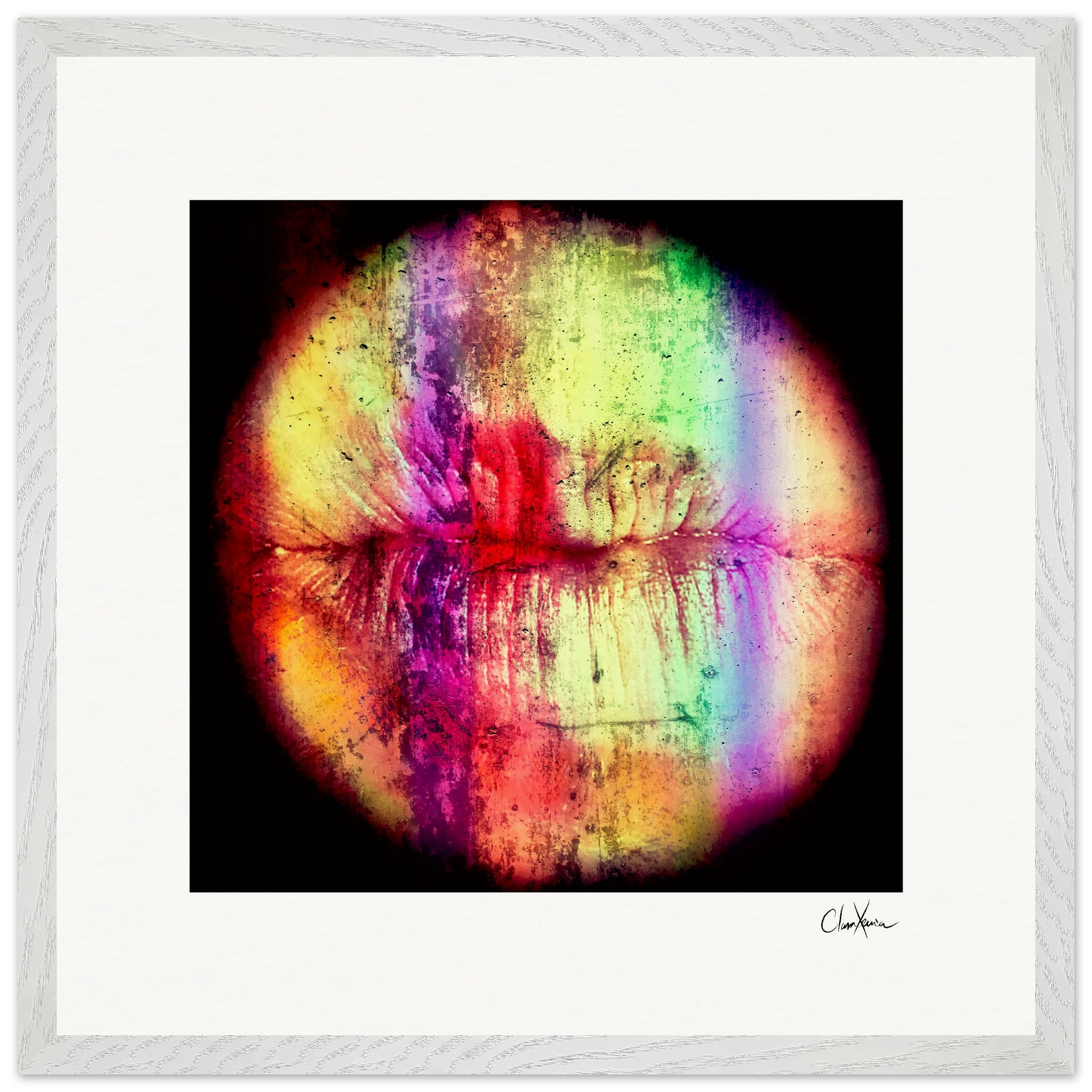 Chromatic Kiss Framed print 50x50 cm / 20x20″ White frame 12