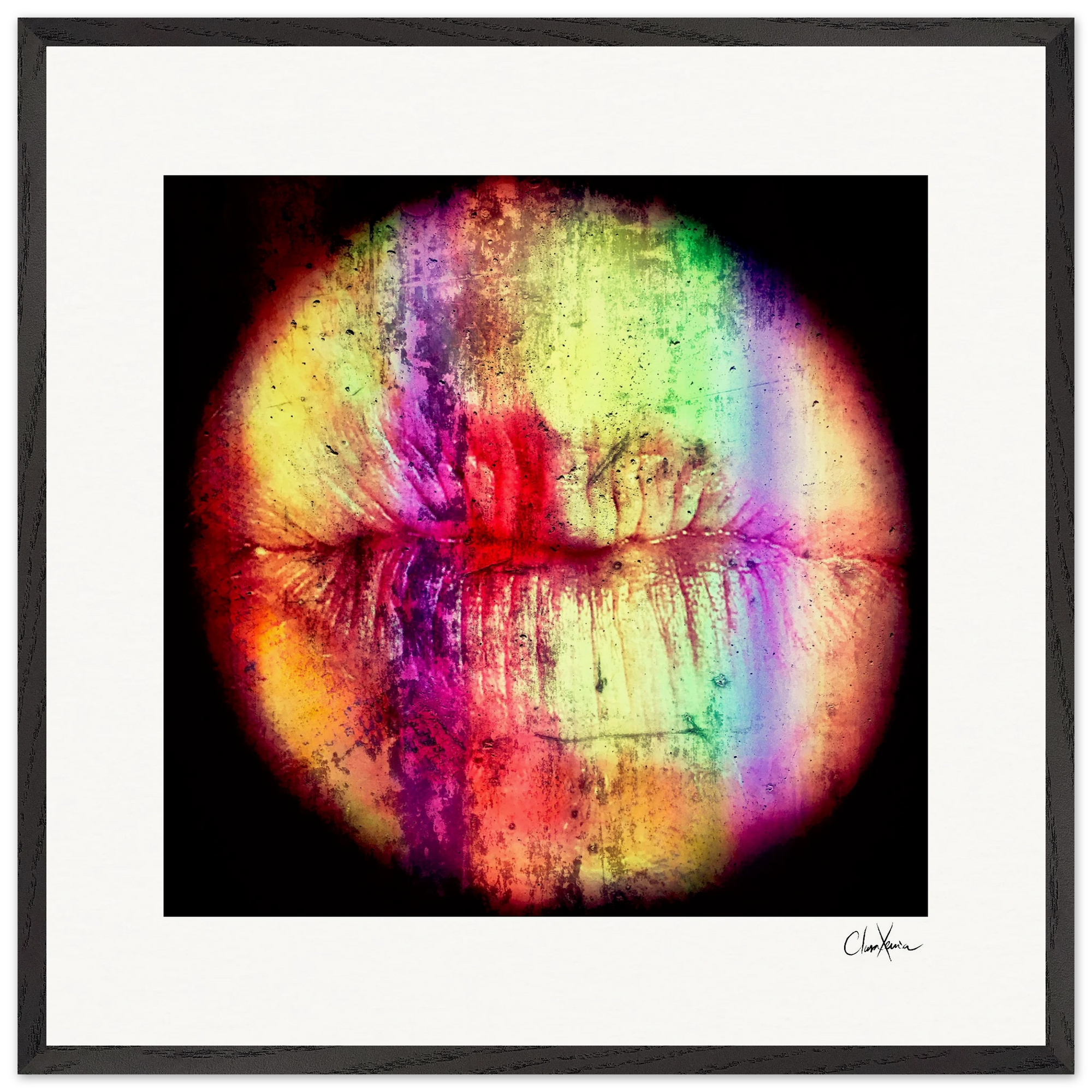 Chromatic Kiss Framed print 70x70 cm / 28x28″ Black frame 46