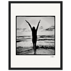 Circle of Life Framed print 27x35 cm / 11x14″ Black frame 45