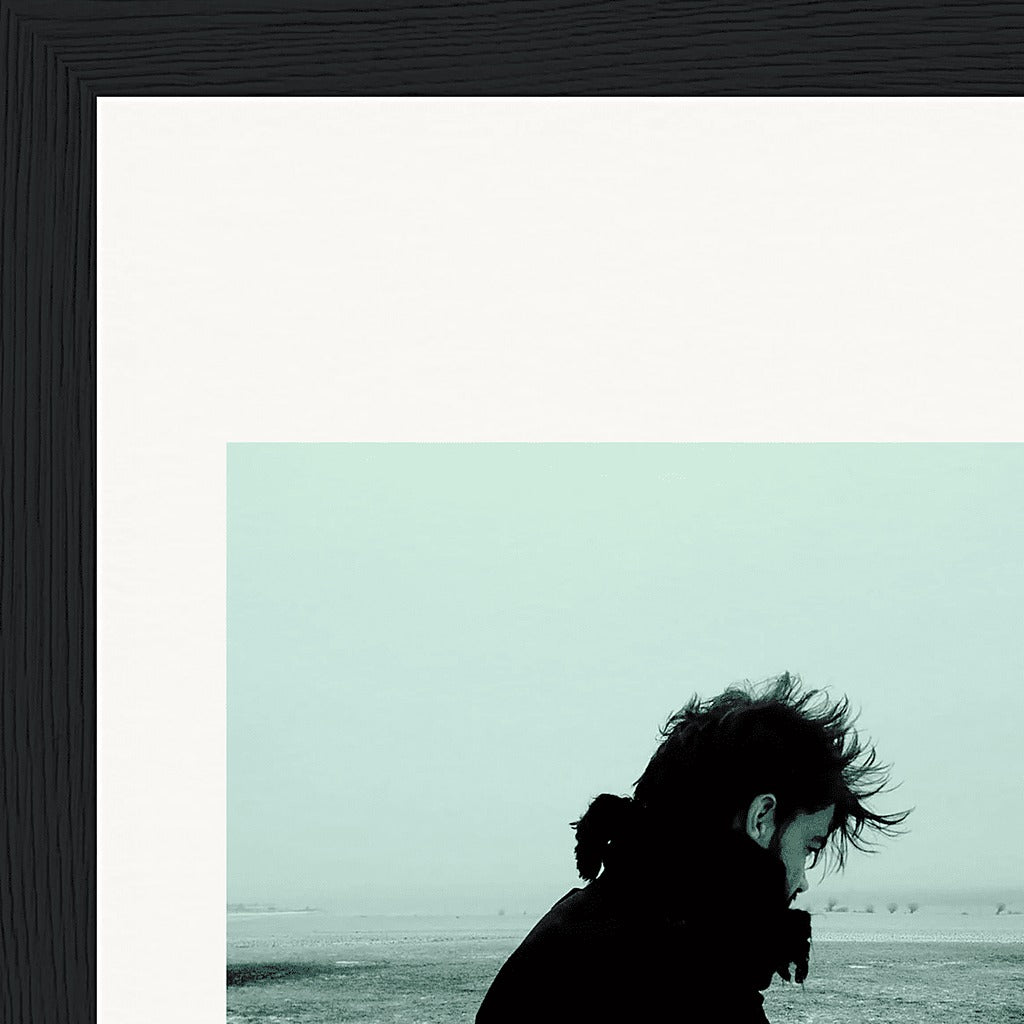 Misty Mind Framed print 13x18 cm / 5x7″ Black frame corner detail