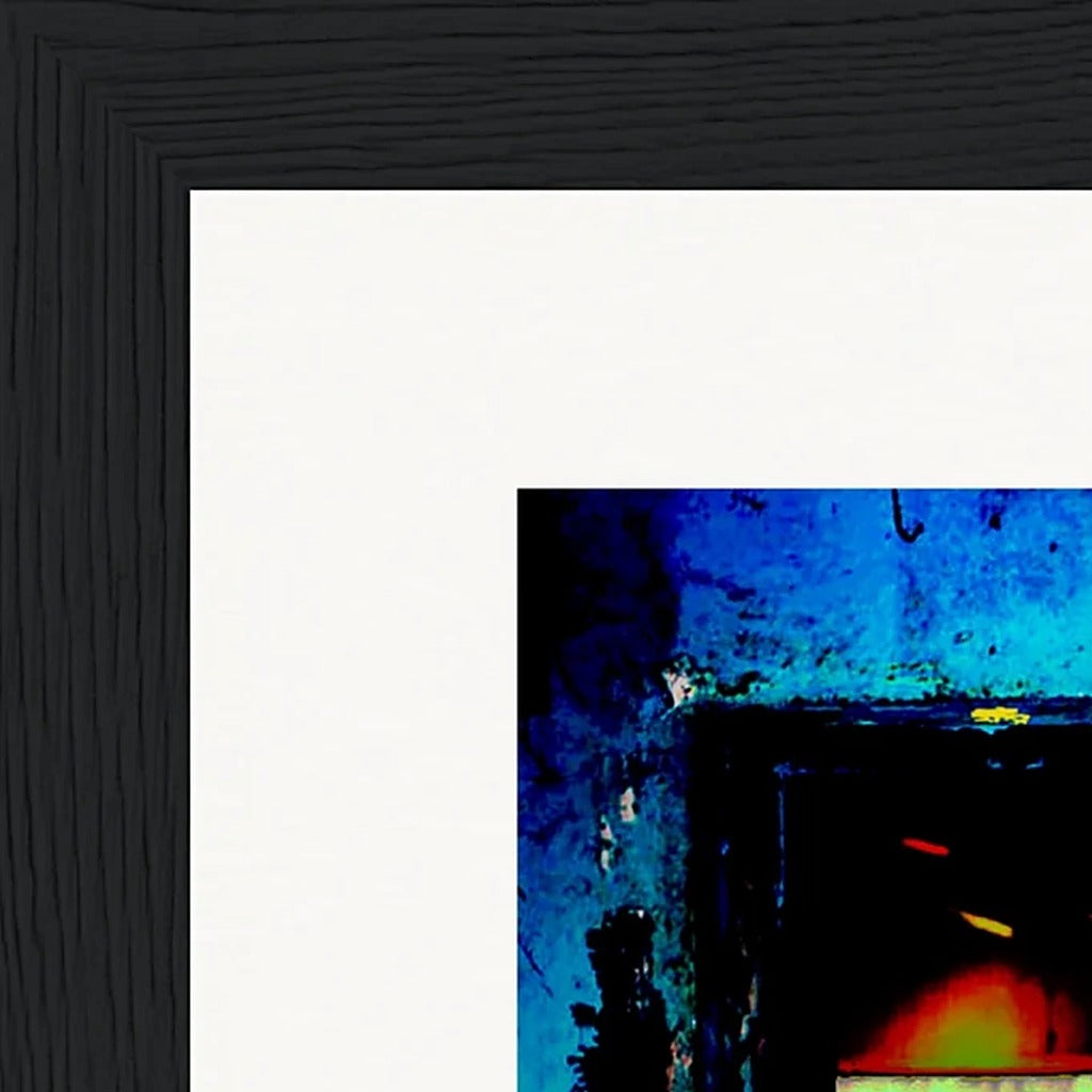 Web of Colours Framed print 13x18 cm / 5x7″ Black frame corner detail