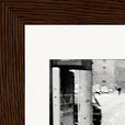 Old Star Framed print 13x18 cm / 5x7″ Dark wood frame corner detail