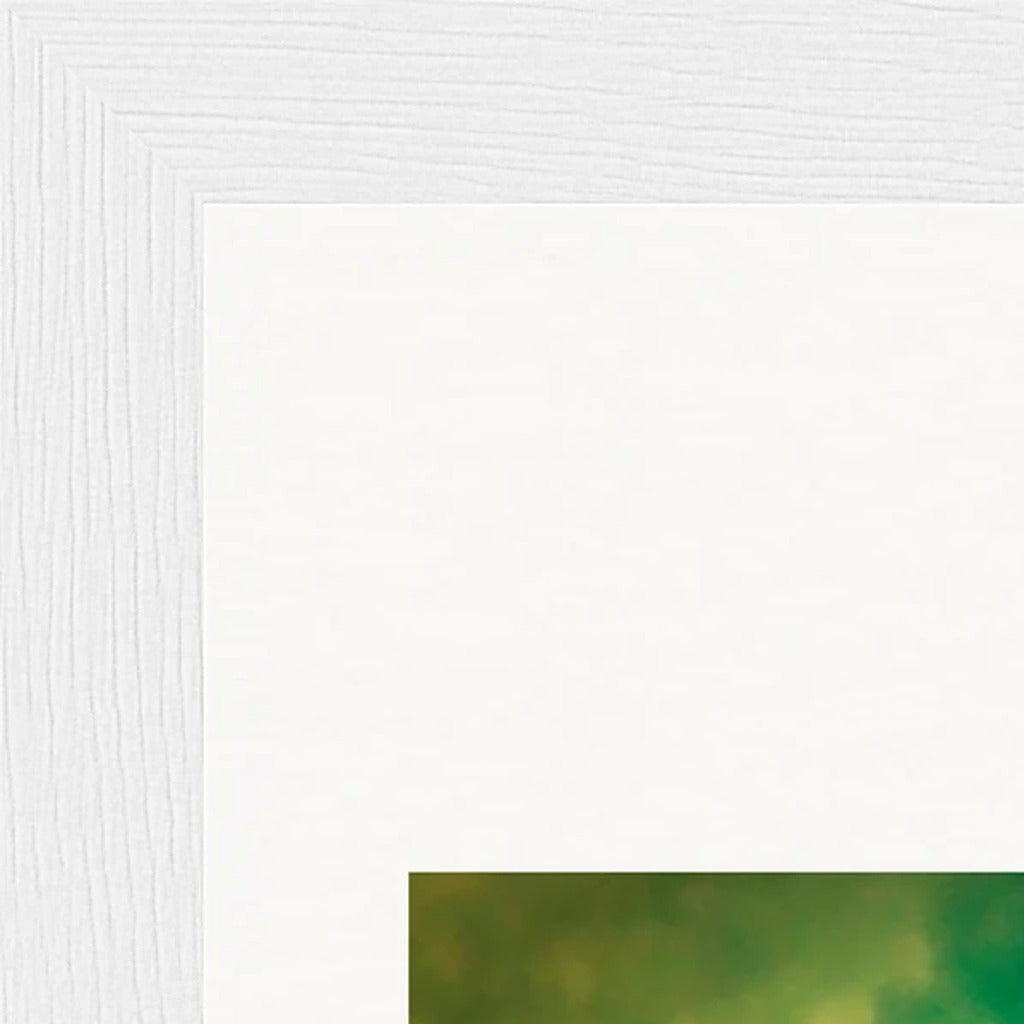 Emerald Storms Framed print 13x18 cm / 5x7″ White frame corner detail