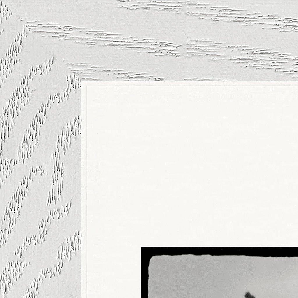 Circle of Life Framed print 13x18 cm / 5x7″ White frame corner detail