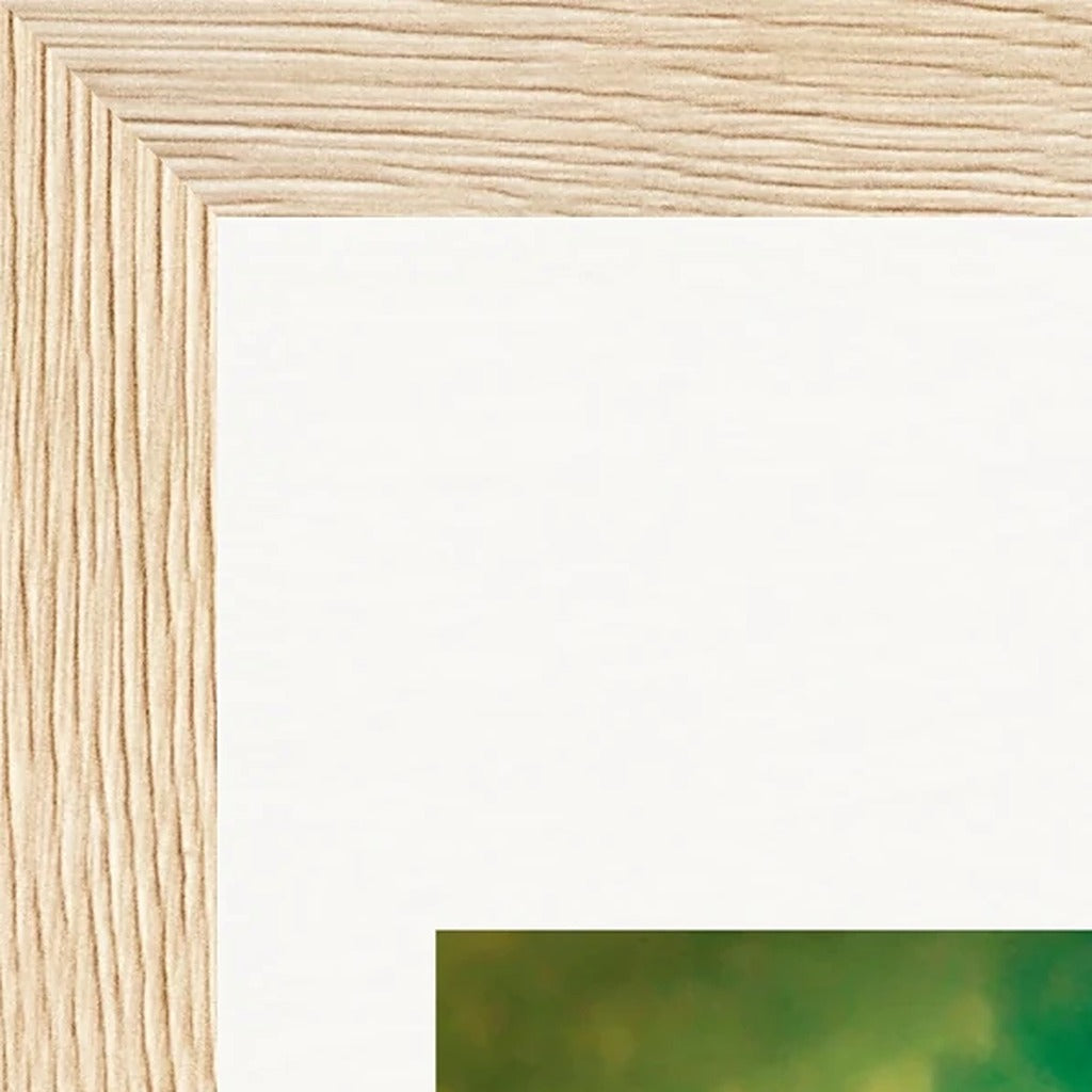 Emerald Storms Framed print 13x18 cm / 5x7″ Wood frame corner detail