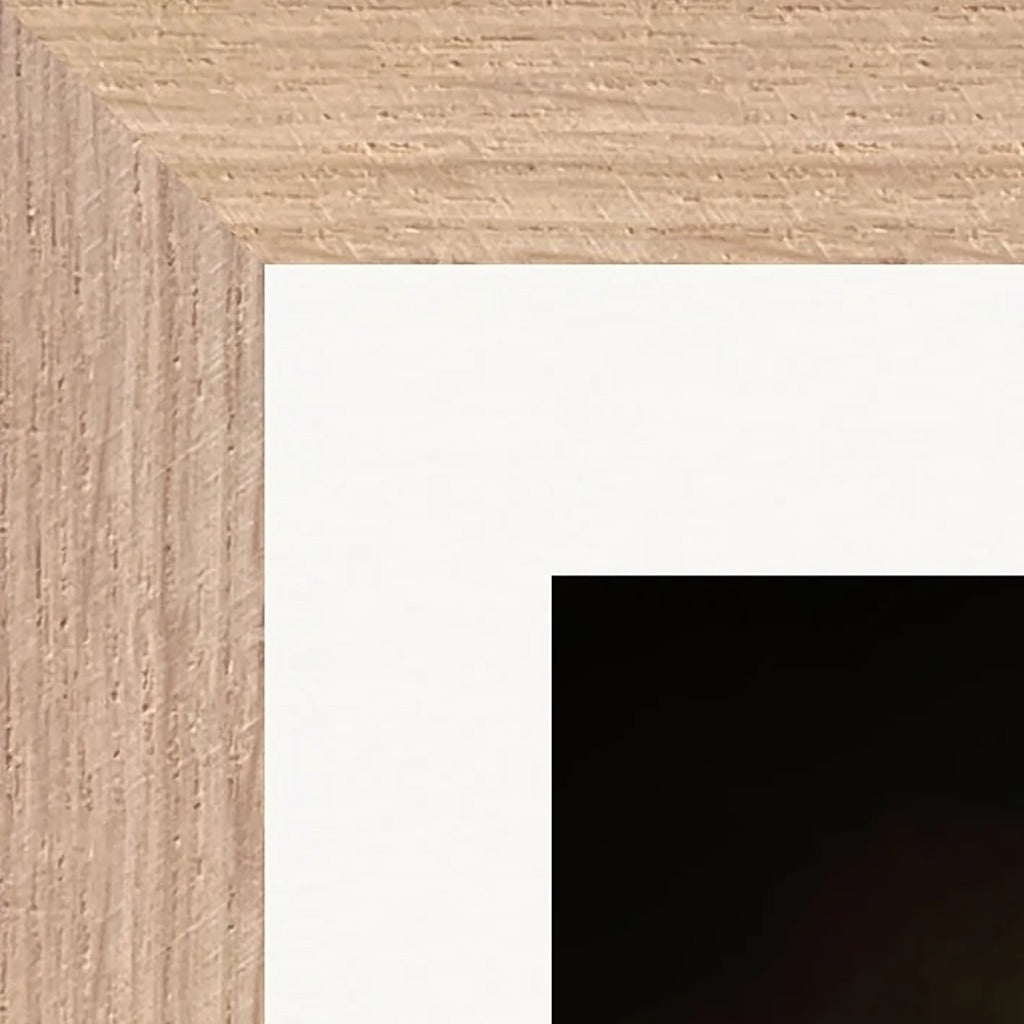 A Dreamer’s Strength Framed print 13x18 cm / 5x7″ Wood frame corner detail