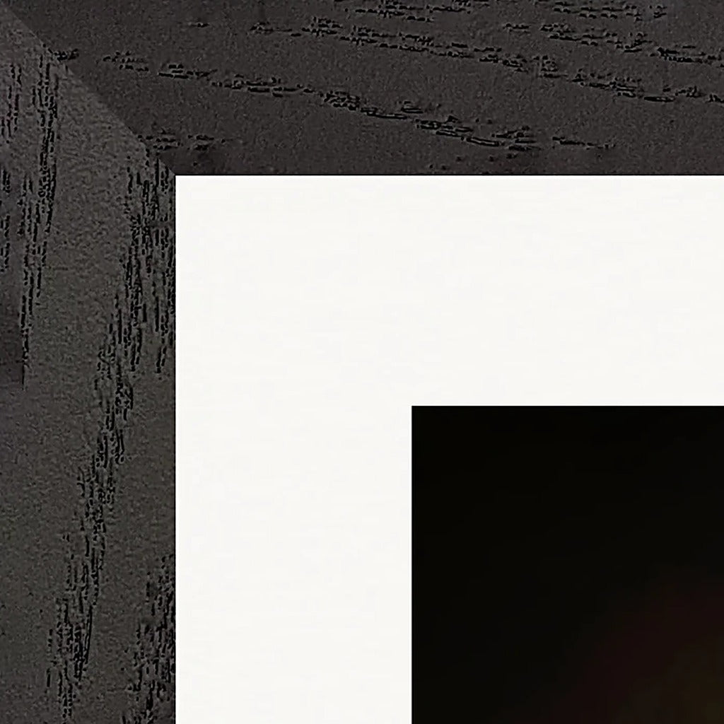 A Dreamer’s Strength Framed print 15x20 cm / 6x8″ Black frame corner detail