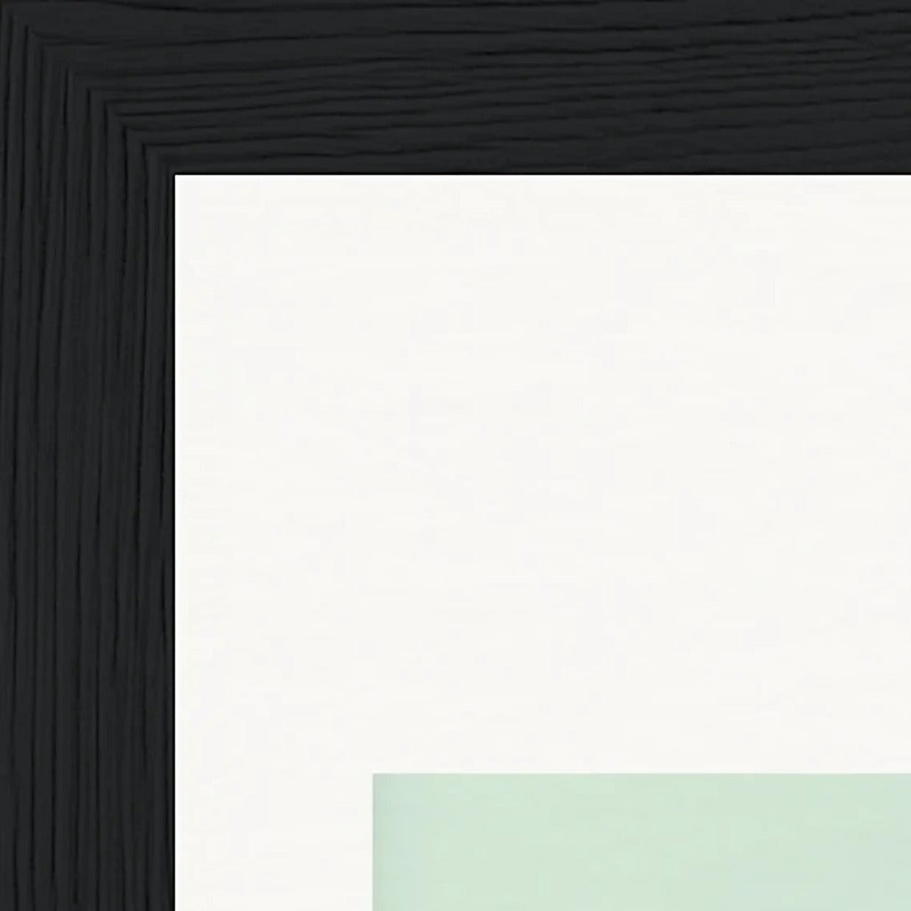 Lacey Leg Framed print 15x20 cm / 6x8″ Black frame corner detail