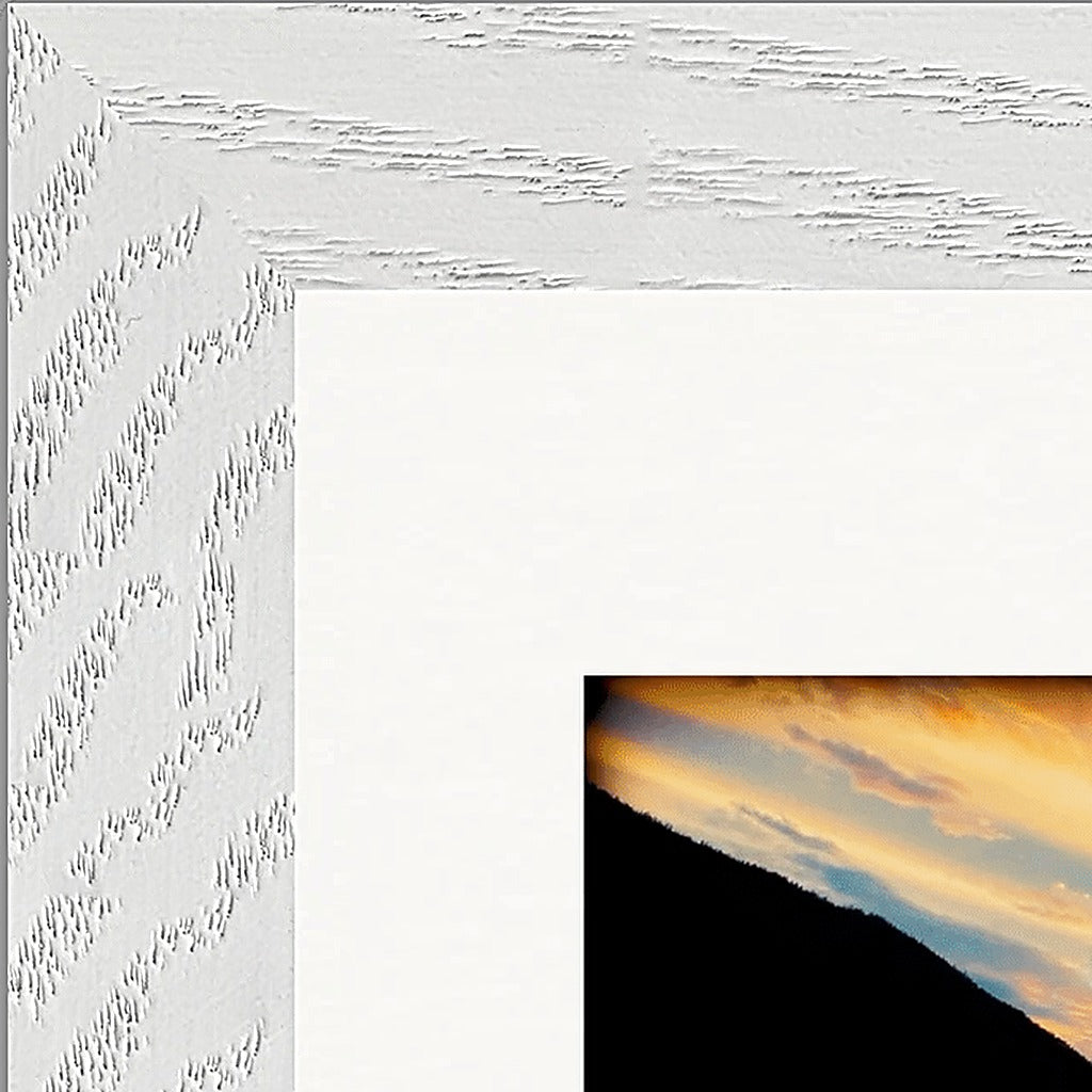 Cosmic Reflections Framed print 15x20 cm / 6x8″ White frame corner detail