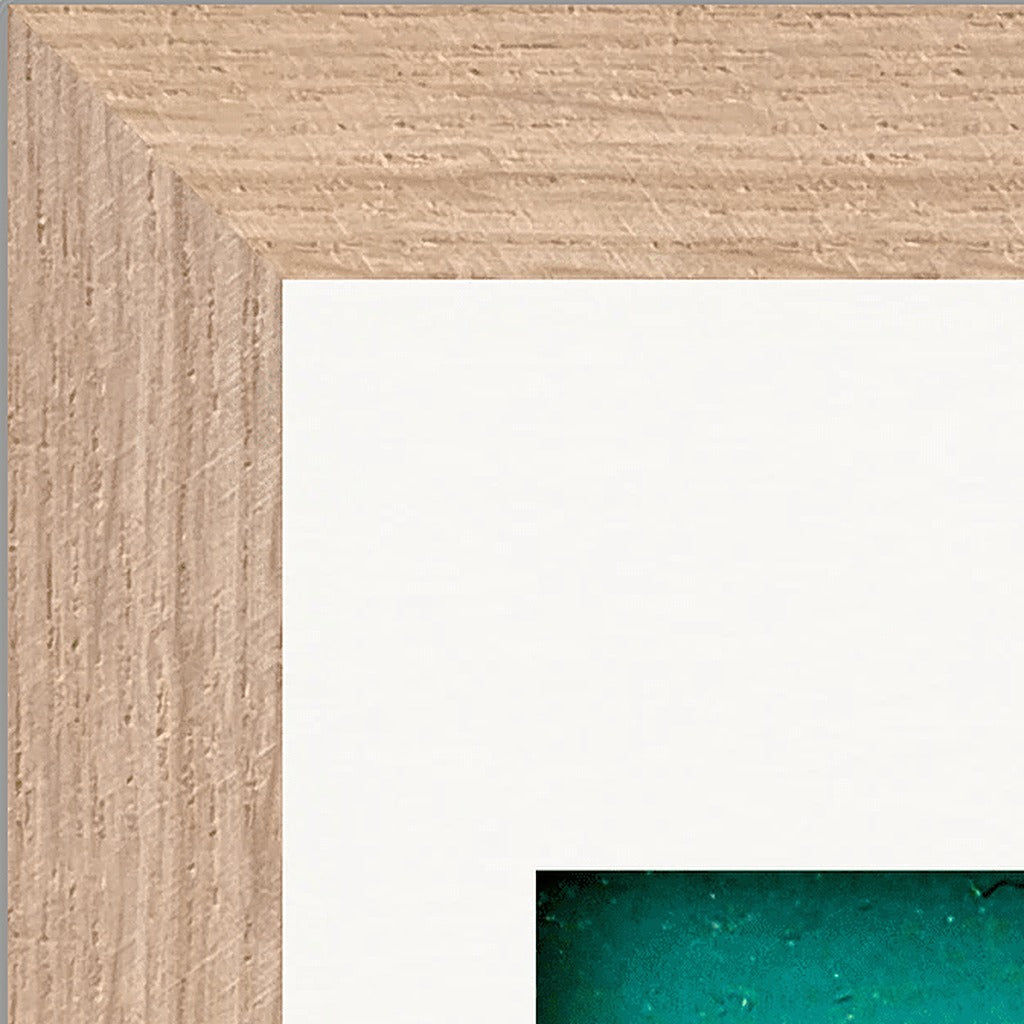 Underwater Flight Framed print 15x20 cm / 6x8″ Wood frame corner detail