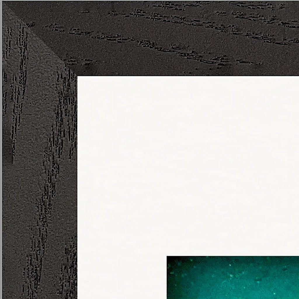 Underwater Flight Framed print 20x25 cm / 8x10″ Black frame corner detail