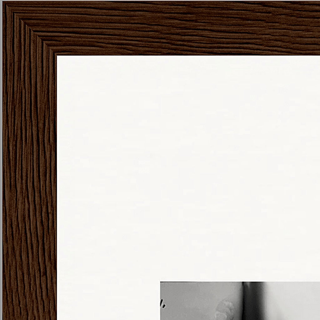 Synch'd Hands Framed print 21x29.7 cm / 8x12" Dark wood frame corner detail