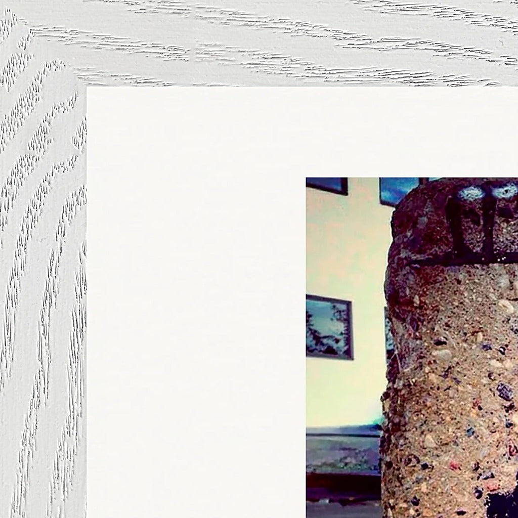 Wash It Framed print 21x29.7 cm / 8x12" White frame corner detail