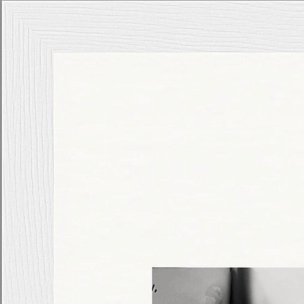 Synch'd Hands Framed print 21x29.7 cm / 8x12" White frame corner detail