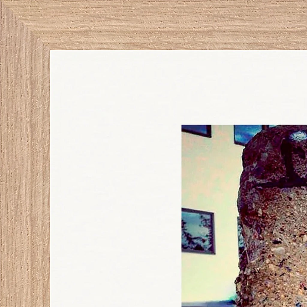 Wash It Framed print 27x35 cm / 11x14″ Wood frame corner detail