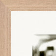 Cuba Girl Framed print 27x35 cm / 11x14″ Wood frame corner detail
