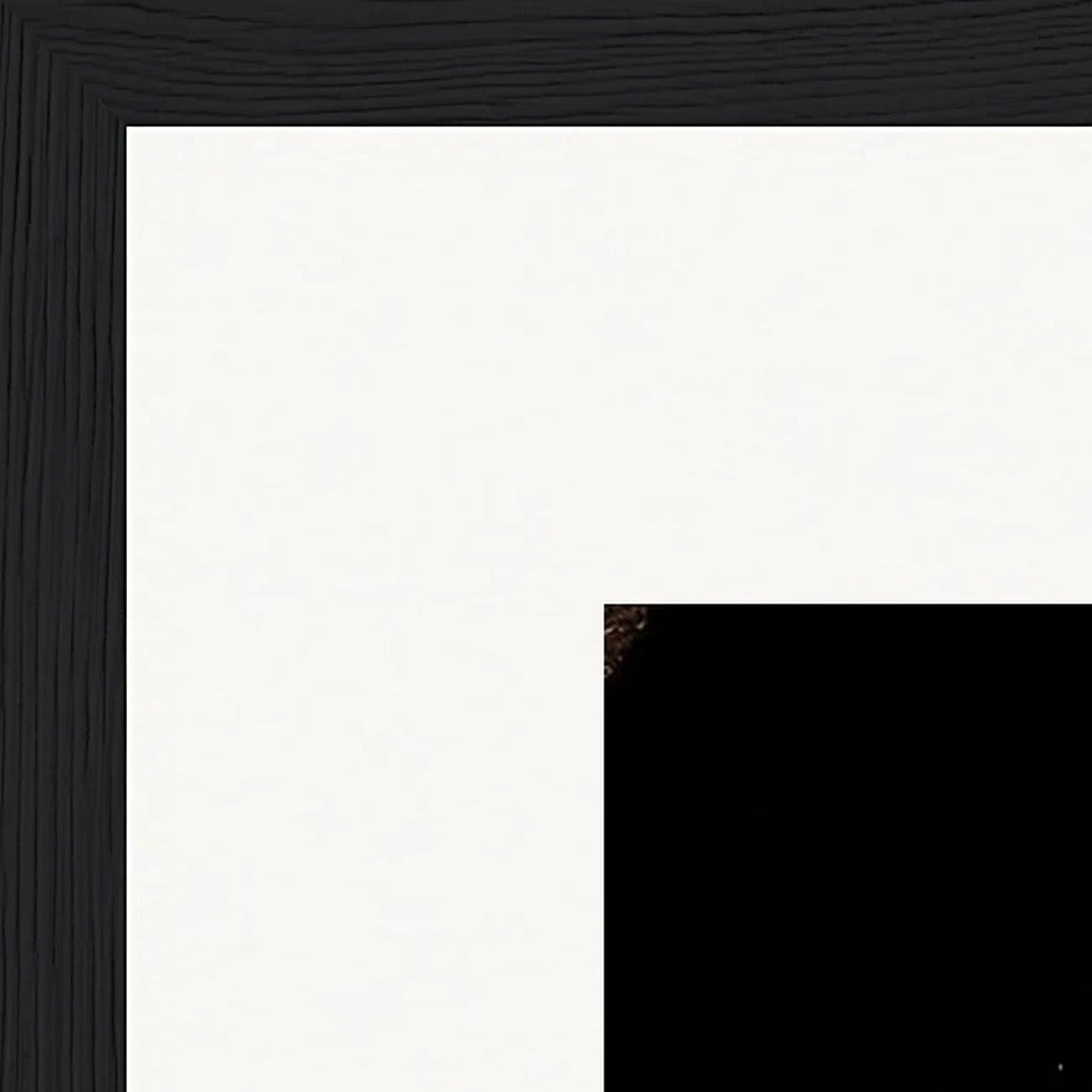 Face It Framed print 30x30 cm / 12x12″ Black frame corner detail