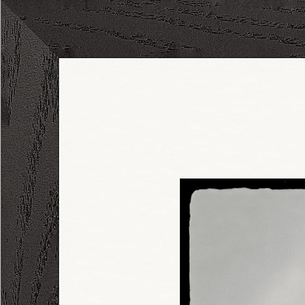 Circle of Life Framed print 30x30 cm / 12x12″ Black frame corner detail