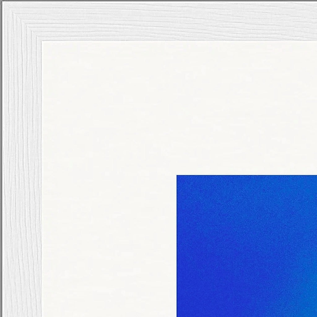 Nocturne Velvet Framed print 30x30 cm / 12x12″ White frame corner detail