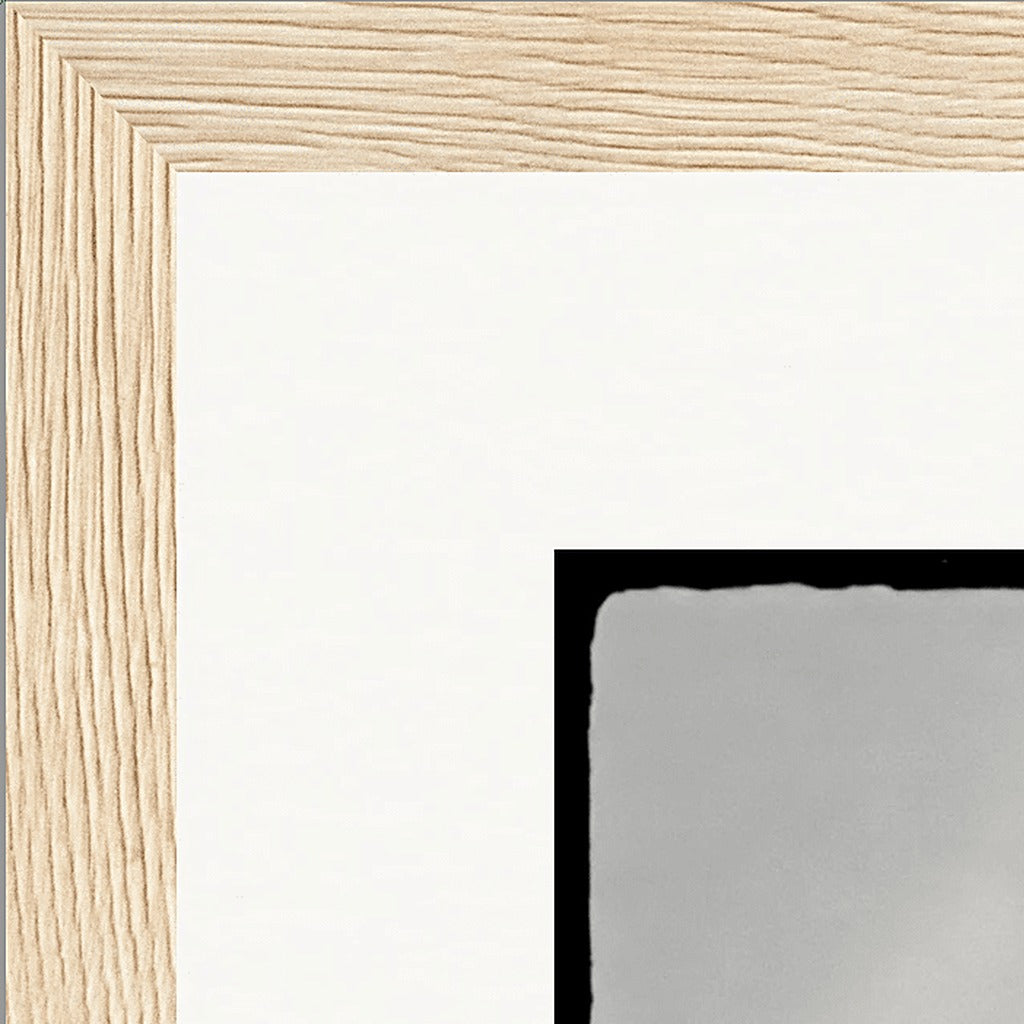 Circle of Life Framed print 30x30 cm / 12x12″ Wood frame corner detail