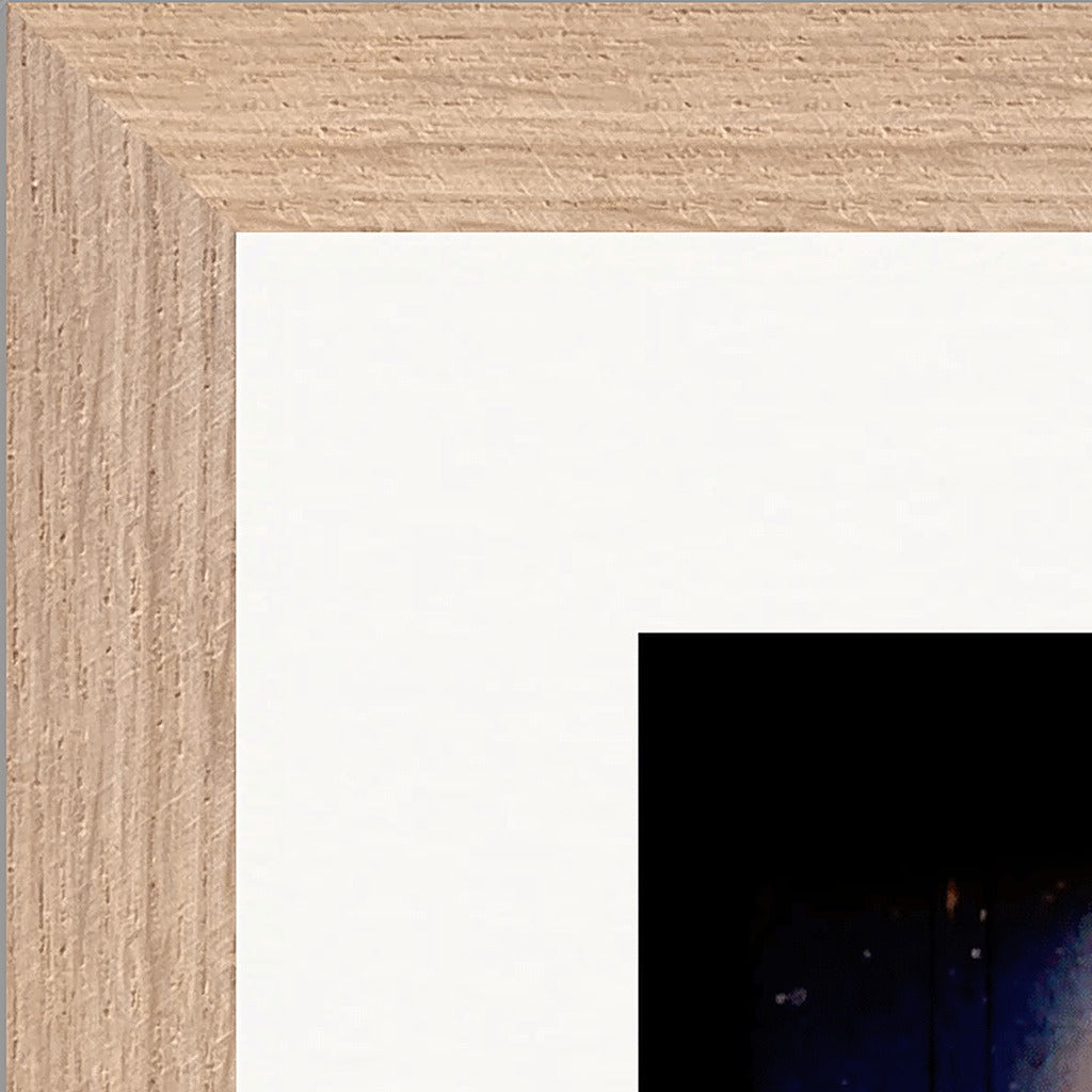 Have a Looksie Framed print 30x30 cm / 12x12″ Wood frame corner detail