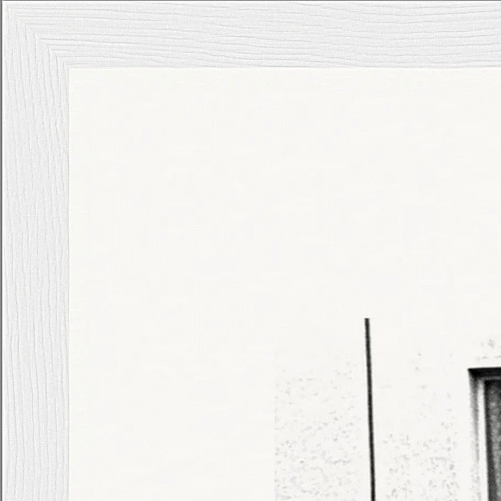 The Urban Matrix Framed print 30x40 cm / 12x16″ White frame corner detail