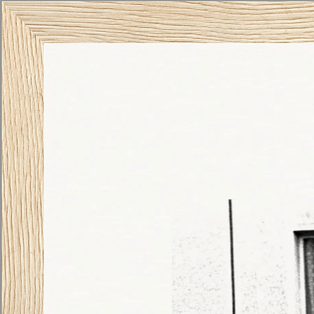 The Urban Matrix Framed print 30x40 cm / 12x16″ Wood frame corner detail